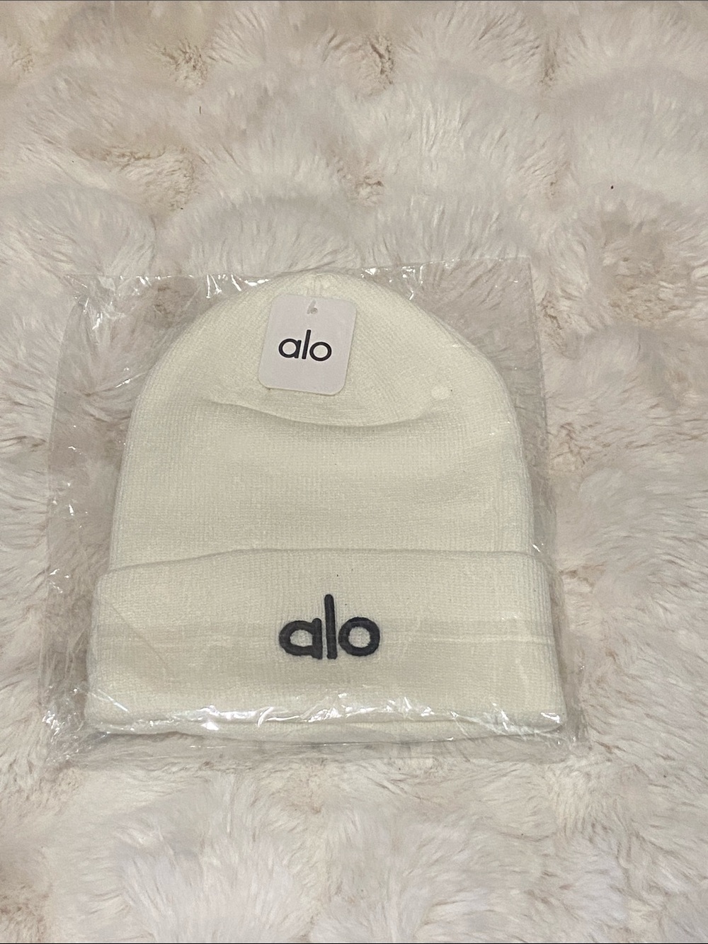 ALO Yoga White Knit Beanie